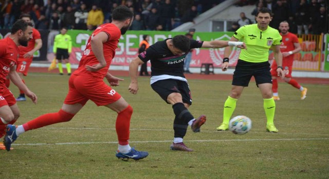 Isparta 32 Spor: 0 Çorum FK: 0