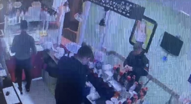 İstanbulda evlat cinayeti: Anne uyuşturucu satan oğlunu öldürdü
