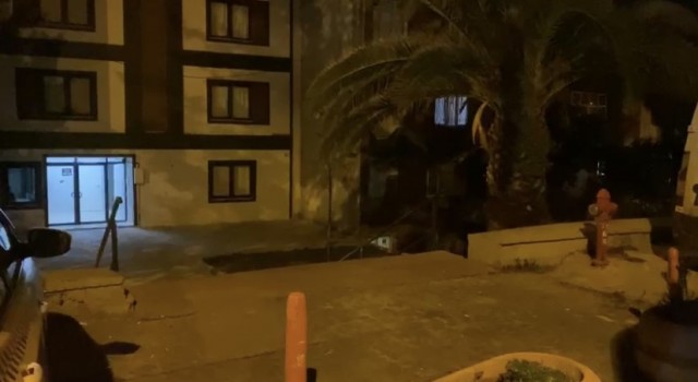 İstanbulda polis kaçan gaspçılara ateş açtı, 18 yaşındaki genç kız vurularak hayatını kaybetti