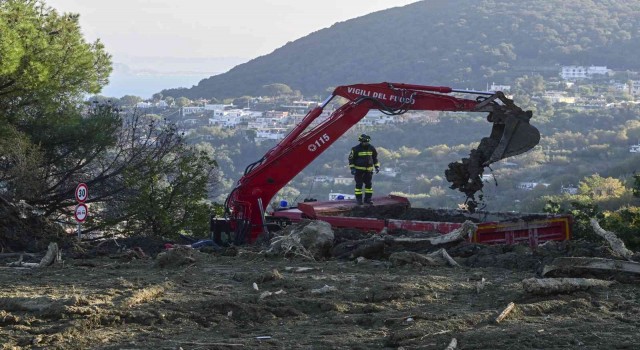 İtalyanın Ischia Adasındaki heyelanda can kaybı 11e yükseldi