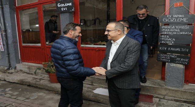 İzmirin kuzeyinde ‘Türkiye Yüzyılı rüzgarı