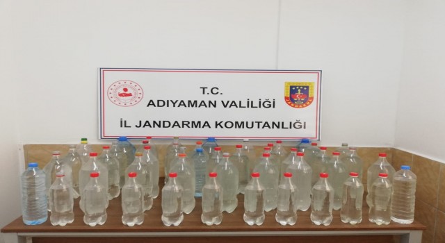 Jandarma sahte alkol ele geçirdi