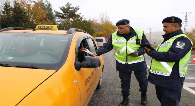 Jandarmadan Malatyada kış lastiği denetimi