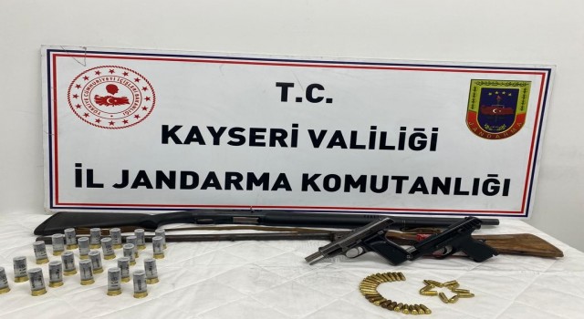 Jandarmadan Ruhsatsız Silah Operasyonu