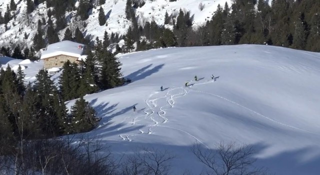 Kaçkarlarda Heliski heyecanına ‘snowtrack takviyesi