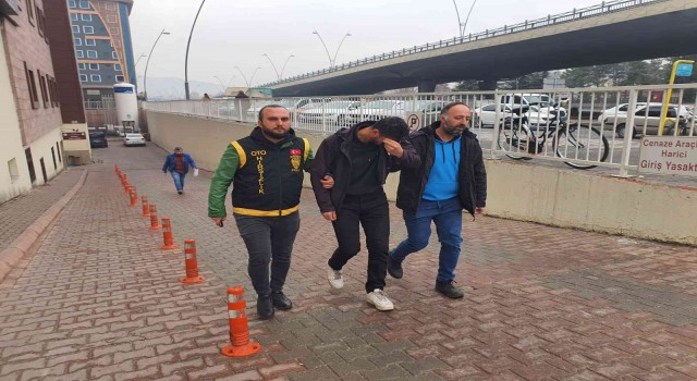Kamyonetleri çalıp parçalayan zanlı 800 saatlik güvenlik kamerası incelenerek yakalandı