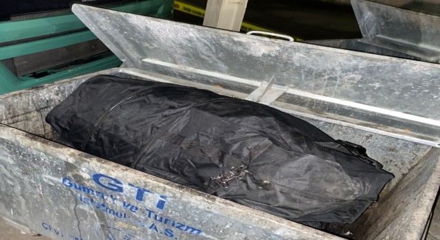 Kapıkulede valizler dolusu uyuşturucuyu çöpe atarken yakalandılar