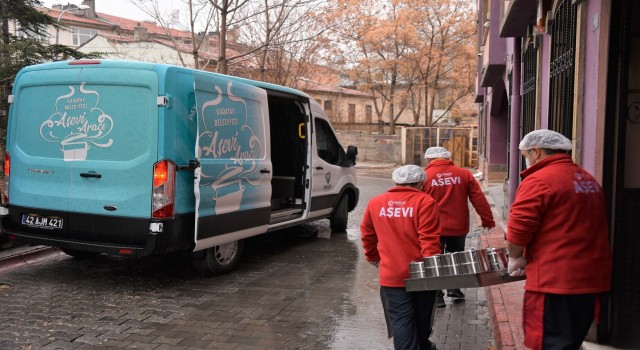 Karatay Belediyesinden 10 bin vatandaşa 22 milyon liralık sosyal destek