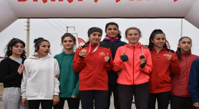 Karslı atletler Türkiye Şampiyonası katılacak
