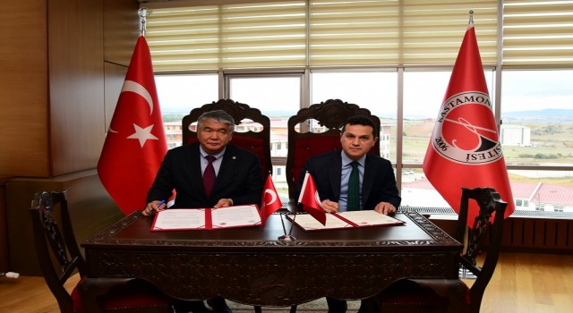 Kastamonu Üniversitesi ile TÜRKSOY arasında iş birliği protokolü imzalandı