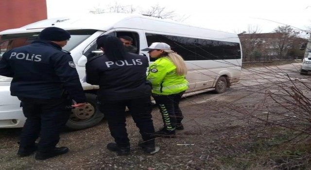 Kastamonuda öğrenci servisleri denetlendi