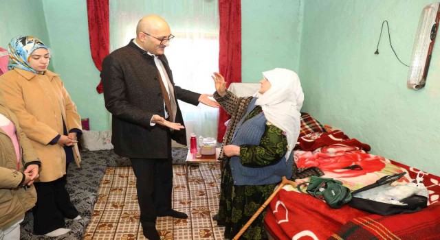 Kaymakam Aydından yaşlı ve hastalara ziyaret