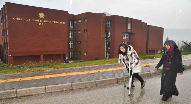Kaymakam olma hayali ile engelleri aşıyor
