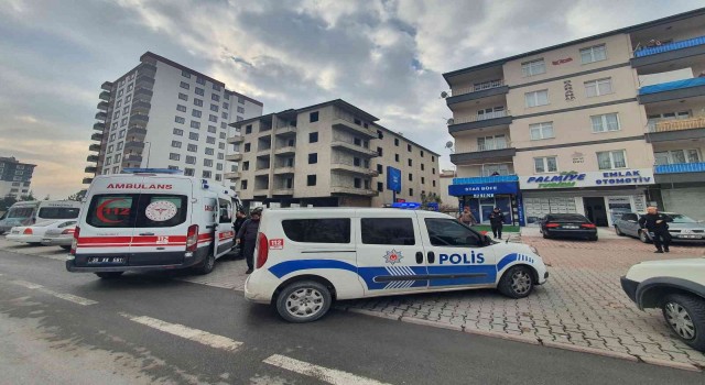 Kayseride silahlı saldırı: 2 yaralı