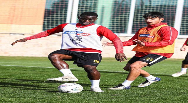 Kayserispor, Antalyada toplandı