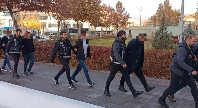 Kırşehir Emniyetinin uyuşturucu operasyonunda 5 kişi tutuklandı