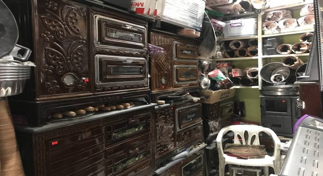 Kış mevsiminin çetin geçtiği Bayburtta sobaların pabucu dama atıldı