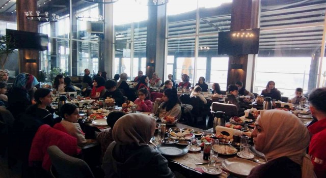 Kızılay Kılavuz Kaptan Yetim Destek Programı Ağrıda başladı