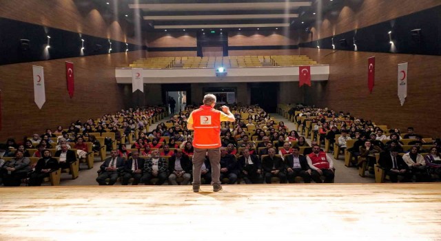 Kızılayın tarihi ve önemi anlatıldı