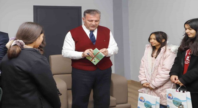 Koca: Evlatlarımızla gurur duyuyoruz