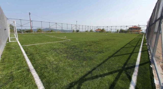 Kocaeliye 20 yeni futbol sahası