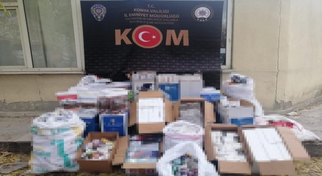 Konyada kaçak tütün ve makaron operasyonu