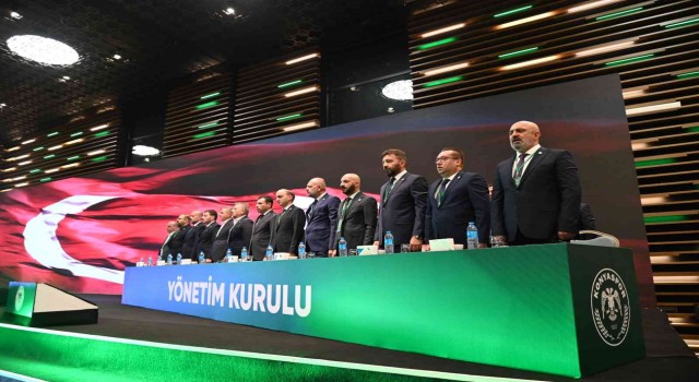 Konyasporda Fatih Özgökçen yeniden başkan seçildi
