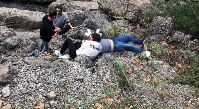 Köprülü Kanyonda selfie çekmek isterken düşen Rus feci şekilde can verdi