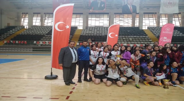 Köyceğiz Anadolu Lisesi Futsalda il şampiyonu oldu