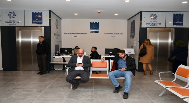 Kuşadası Belediyesi, yeni hizmet binasına kavuştu