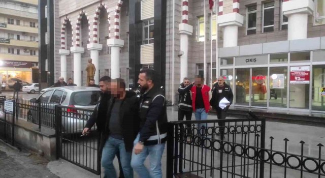 Kuşadasındaki suç örgütü operasyonunda 2 tutuklama daha