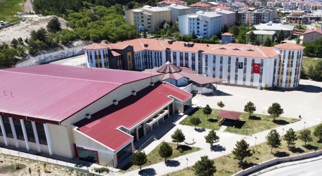Kütahya Nafi Güral Fen Lisesinin iki matematik projesi finale kaldı