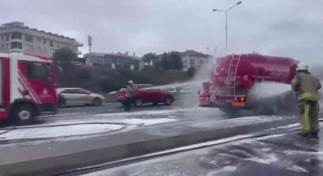 Maltepede, İBBnin atık yağ taşıma tankerinde korkutan yangın