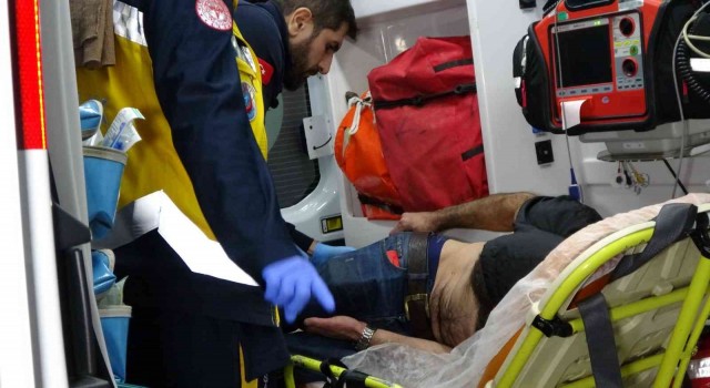 Manavgat Irmağına düşen alkollü şahsı itfaiye kurtardı