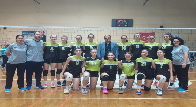 Manisa BBSK, filede Turgutluyu 3-1 mağlup etti