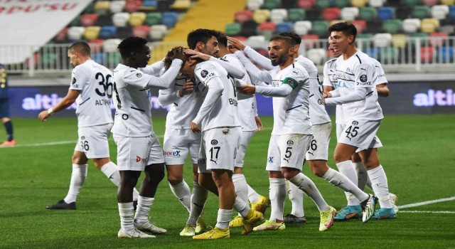 Manisa FK, yarın Göztepenin konuğu olacak