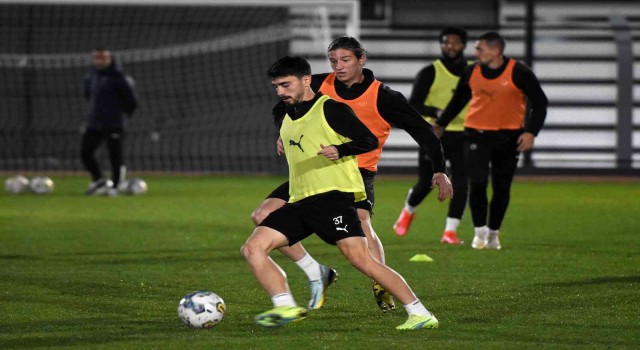 Manisa FKda Göztepe hazırlıkları devam ediyor