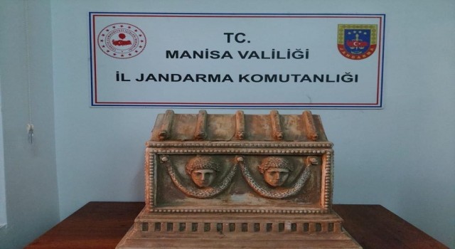 Manisada 5 milyon TLye lahit satmaya çalışan şahıs yakalandı