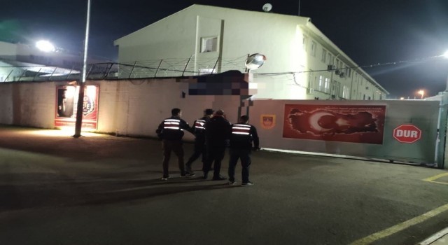Manisada jandarma uyuşturucuya geçit vermedi
