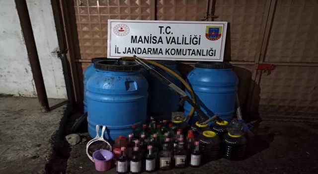 Manisada litrelerce kaçak şarap ele geçirildi