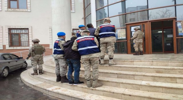 Mardinde kasten öldürme suçundan aranan 2 hükümlü yakalandı