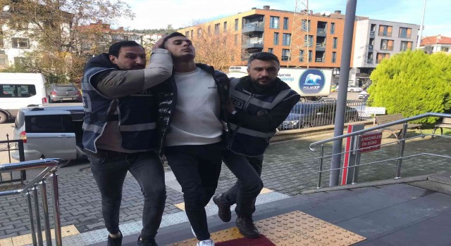 Maskeli saldırgan Ankarada yakalandı