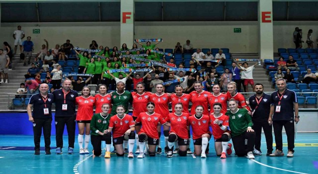 Mavi Kelebekler Avrupada tur peşinde