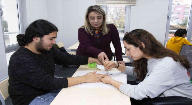 Maya: Amacımız hobi değil, meslek edindirmek