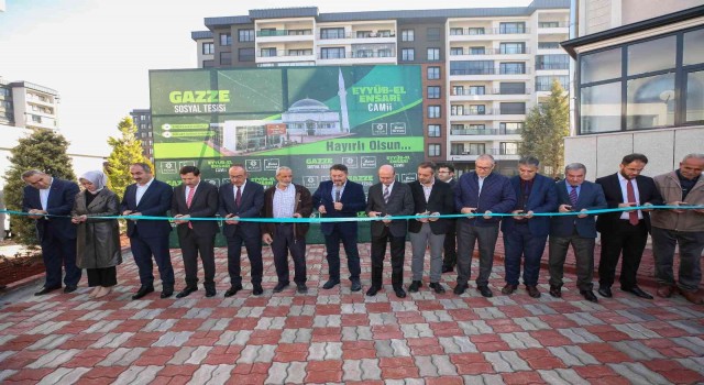 Meramda Gazze sosyal tesisi ve cami hizmete açıldı