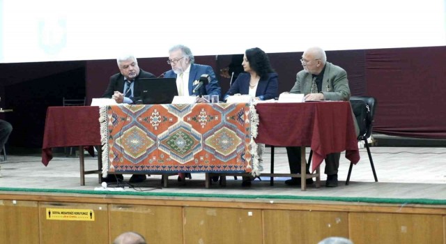 Mersinde 100. Yıl Eşiğinde Geçmişten Geleceğe Her Yönüyle Mut paneli düzenlendi