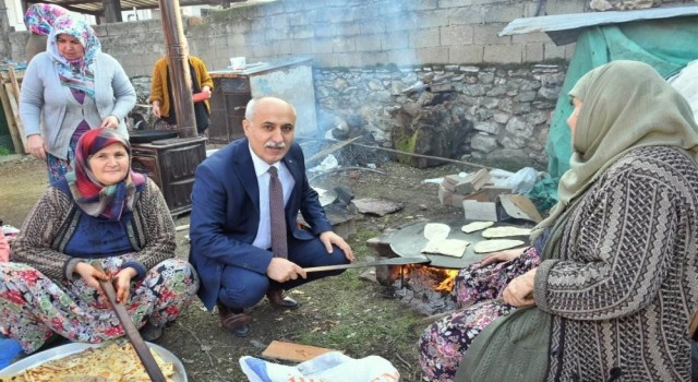 MHP Yenişehirde çalınmadık kapı sıkılmadık el bırakmıyor