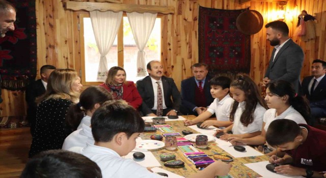 Milli Eğitim Müdürü Koca: Geleneksel masallarımızı dinlemek için masal evlerimize bekliyoruz
