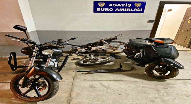Motosiklet hırsızı oto galerici yakalandı