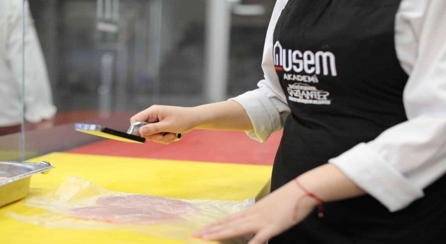 Musem akademi, workshoplarla dünya lezzetlerini öğretiyor